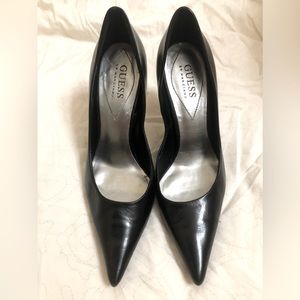 Guess By Marciano Black 4 inch Stiletto Gently Used